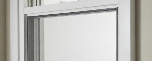 Bug screen keeping insects out